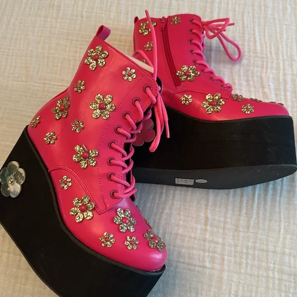New Dolls Kill x Koi Footwear Lotus Junkie Platform Boots - Picture 8 of 12